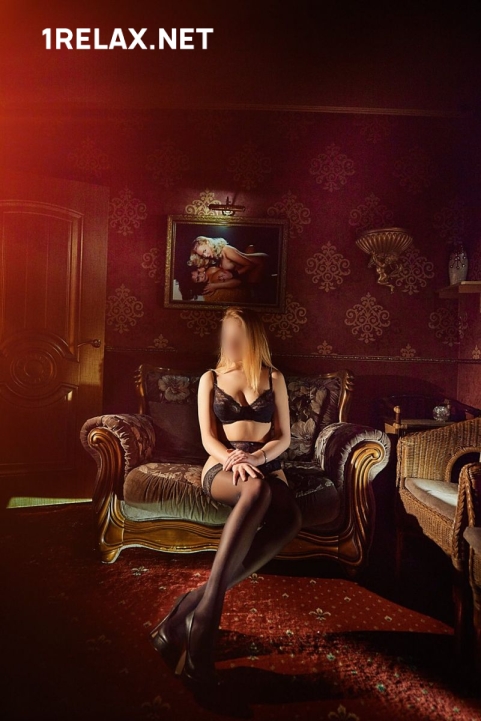 Девушка массажистка Амалия, салон Барвиха фото №1 Девушка массажистка Амалия, салон Барвиха фото №1